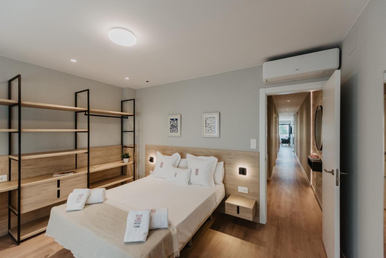 Petit Luxe Volta Apartaments Terrassa Dış mekan fotoğraf